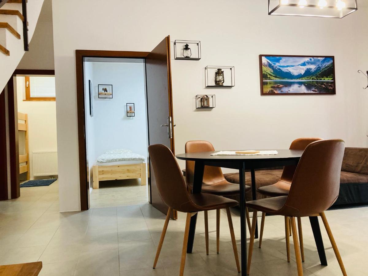 Family House Apartma モジリェ エクステリア 写真